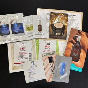 ✨4 for $15✨ Skincare Sample Set